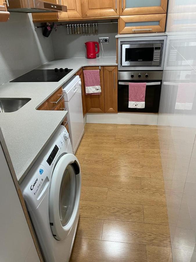 Cozy Flat Apartment Sant Adria de Besos Bagian luar foto